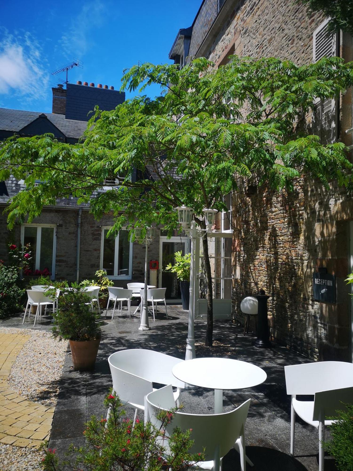 Victor Hugo Hotel