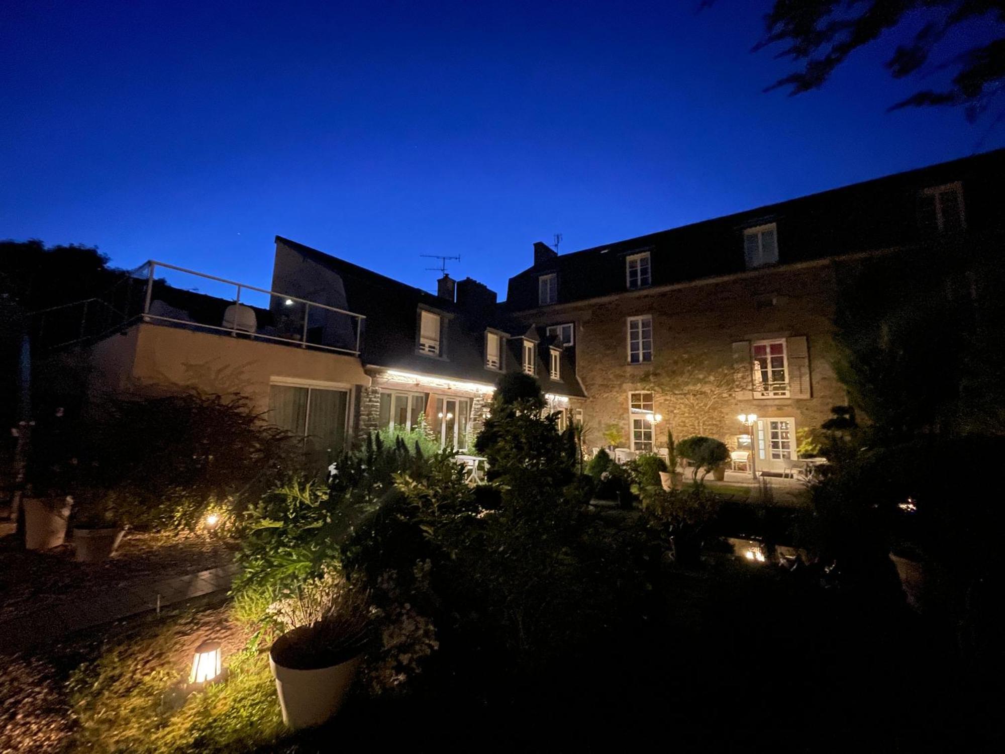 Hotel Victor Hugo Pontorson