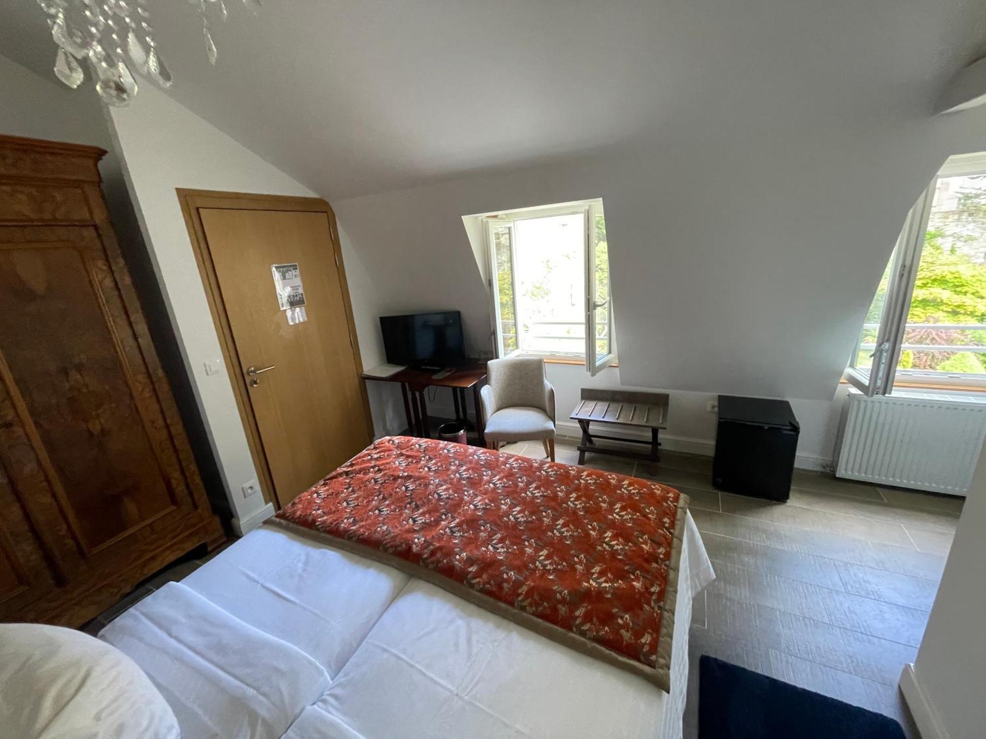 Victor Hugo Hotel Pontorson