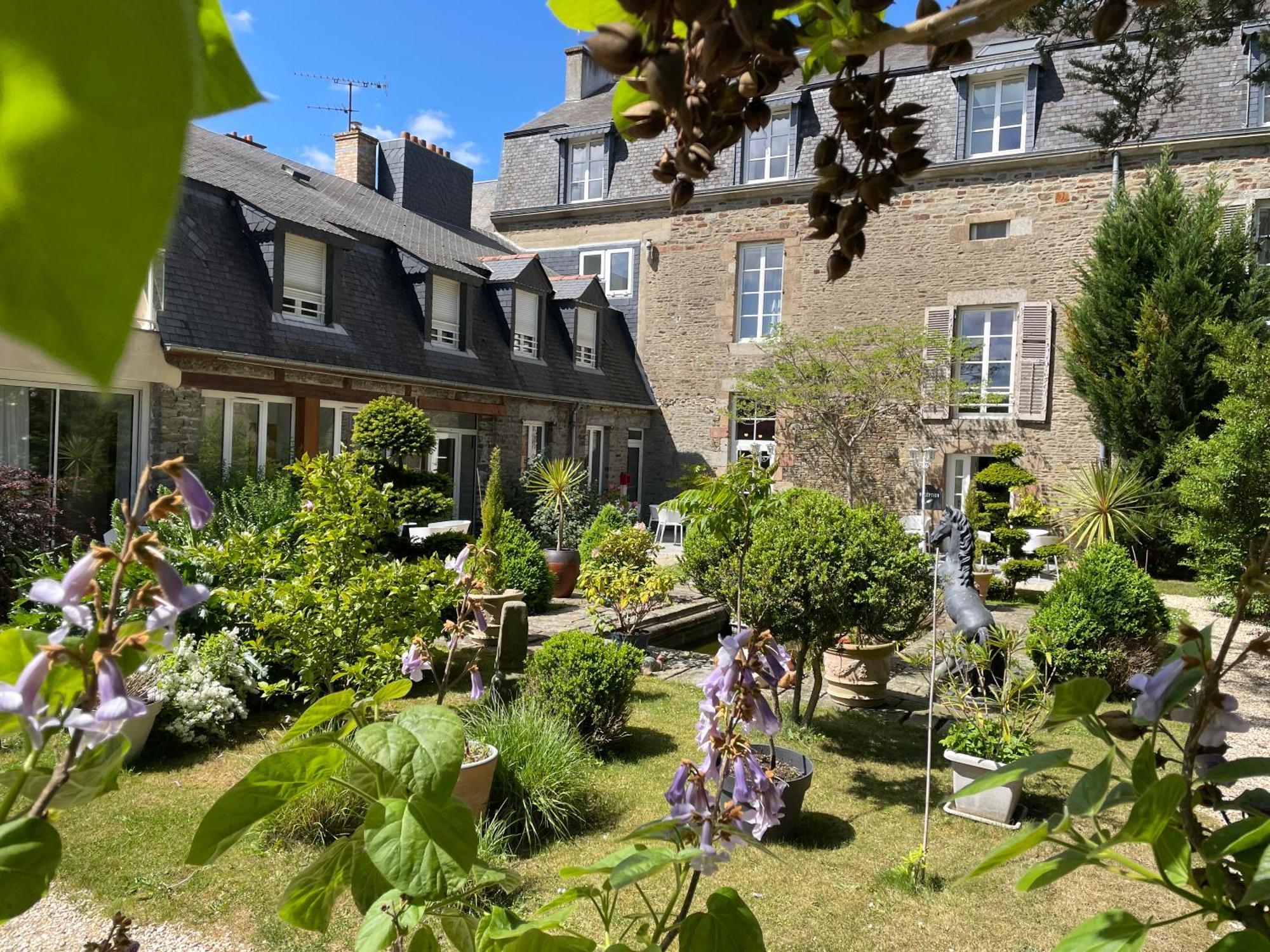 Victor Hugo Hotel 3*