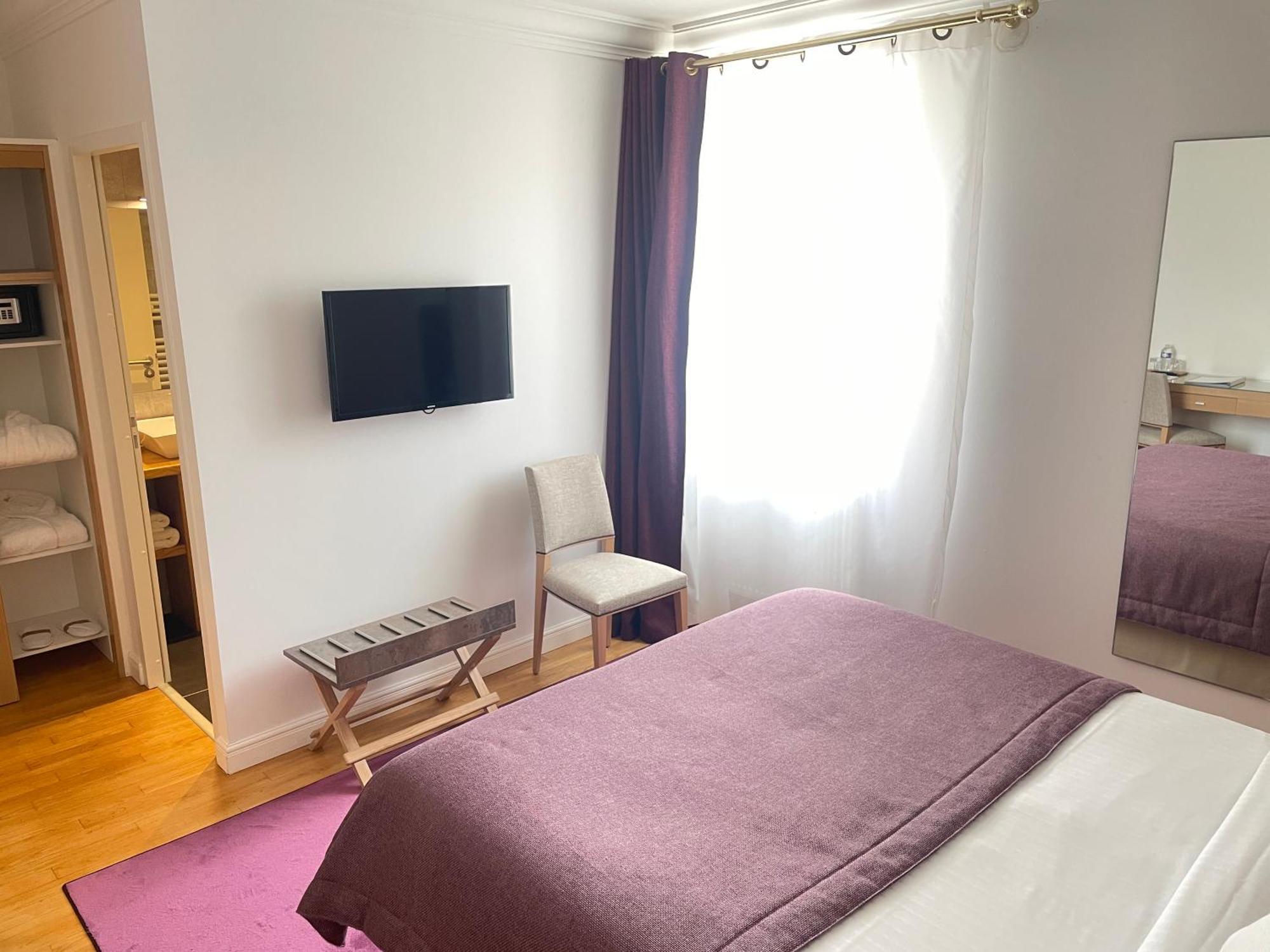Hotel Victor Hugo Pontorson
